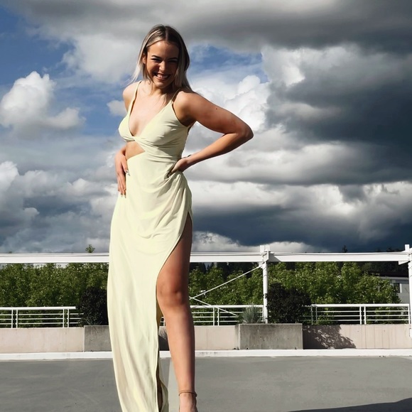 Nadias evening prom dress - Picture 2 of 4